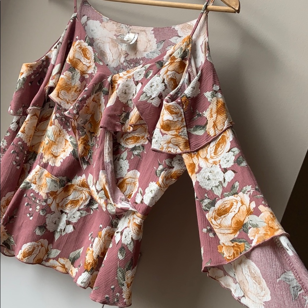 Floral long sleeve top
